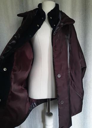 Женская бордовая демисезонная с отблеском куртка, осенняя, весенняя. ньюанс.