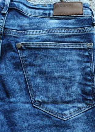 Оригинальные прямые женские джинсы синие бренда denim co2 фото