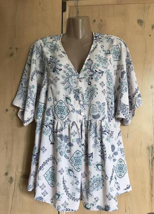 Ніжна блуза