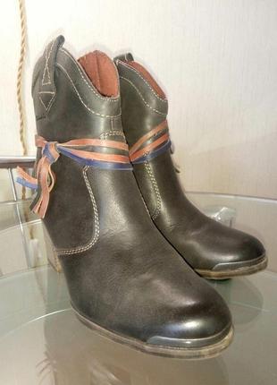 Яркие и стильные ботинки tamaris! 38 р.4 фото
