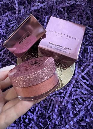 Рассыпчатый хайлайтер для лица anastasia beverly hills loose highlighter. оттенок peach fizz7 фото