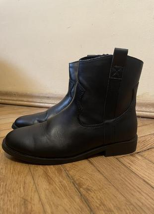 Черевики zara