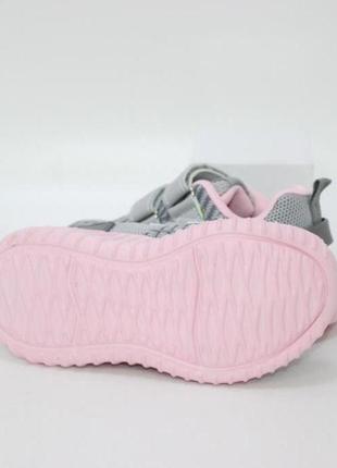 Сірі кросівки на рожевій підошві для дівчаток6 фото