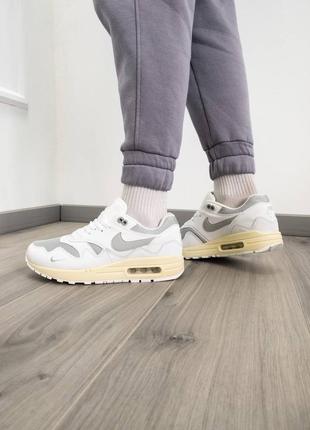 Женские кожаные весенние кроссовки nike air max x patta.2 фото