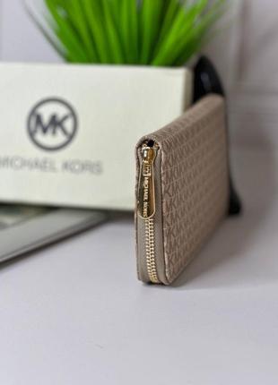 Женский кошелек michael kors ванильный2 фото