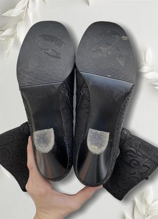 Чоботи черевики демісезонні шкіряні натуральна шкіра на товстому підборі2 фото