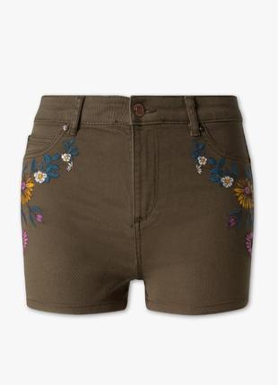 Круті джинсові шорти з вишивкою clockhouse