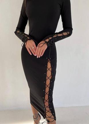 Платье миди со шнуровкой сексуальное в готическом стиле обтягивающее черное с корсетной шнуровкой с разрезом вечернее трикотажное панк3 фото