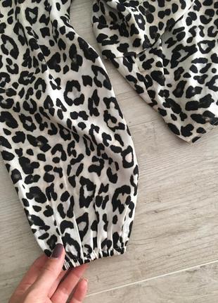 Сорочка блуза в анімалістичний принт на запах у леопардовий принт h&m p.40-425 фото