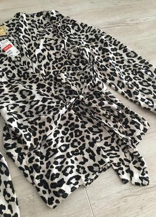Сорочка блуза в анімалістичний принт на запах у леопардовий принт h&m p.40-426 фото