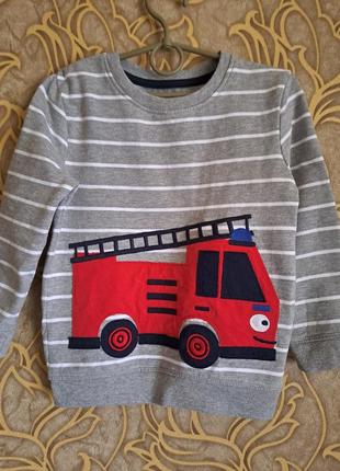 (870) отличный  свитшот bluezoo с пожарной машиной /возраст 5/6 лет