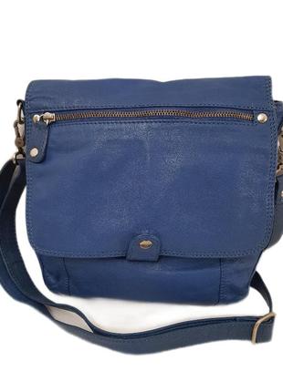 Стильная кожаная сумка crossbody красивого синего цвета