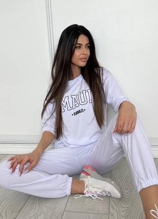 Костюм спортивный женский белый однотонный оверсайз футболка с принтом брюки джоггеры с карманами качественный стильный3 фото