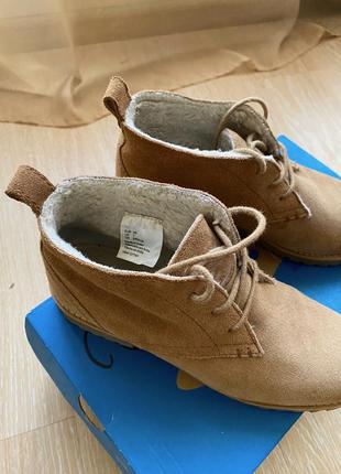 Замшевые демисезонные ботинки цвета кэмэл h&m натуральная замша полуботинки ботильоны деми нм4 фото