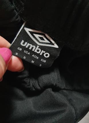 Спортивные штаны брюки с лампасами umbro9 фото