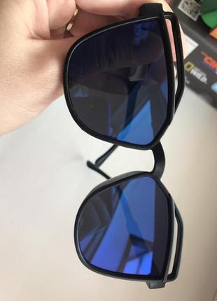 Красивые солнечные очки голубые чёрные новые4 фото