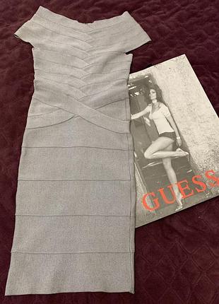 Платье guess