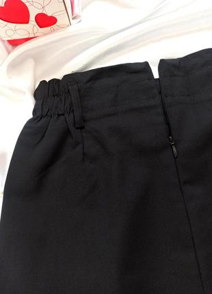 Черная юбка стрейч котон на резинке с пояском с декоративными пуговицами мини.10 фото