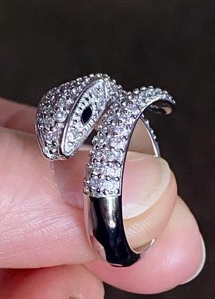 Серебряное кольцо,кольцо 925 пробы змея рептилия плазуны с белыми цирконами.1 фото