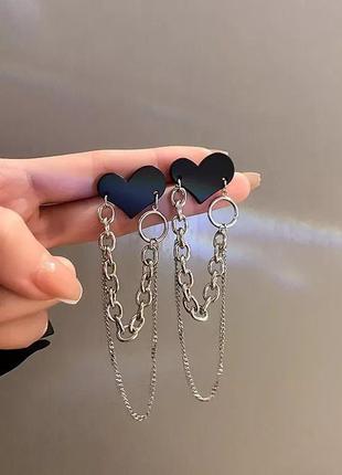 Сережки бижутерия сердце черное с цепью, аксессуары