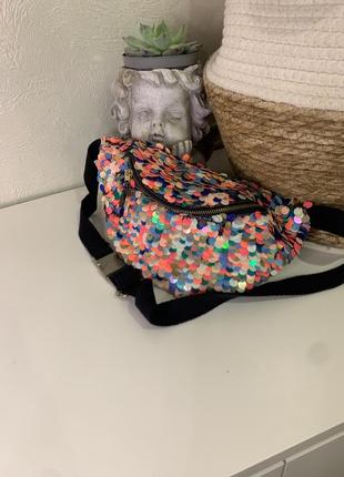 Яскрава бананка