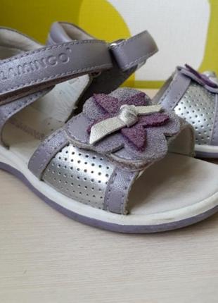 Кожаные босоножки