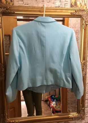 Стильный короткий пиджак блейзер.2 фото