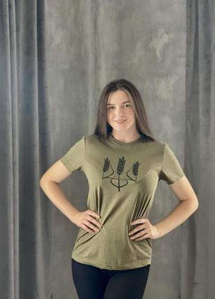 Футболка унисекс хаки с принтом герб колос