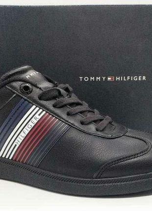 Стильні шкіряні кросівки кеди tommy hilfiger оригінал4 фото