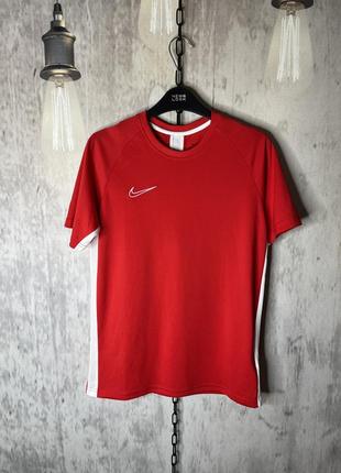 Оригинальная крутая мужская красно-белая футболка nike dri-fit  размер s
