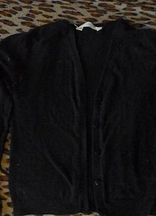 Черная кофта