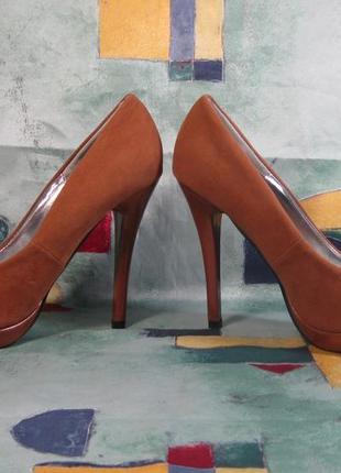 Пудровые коричневые горчичные туфлы лодочки на каблуках emilia shoes размер 38 каблук 10 см5 фото