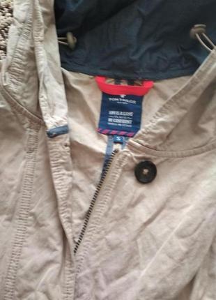Бомбезний куртка вітровка від tom tailor, p. s