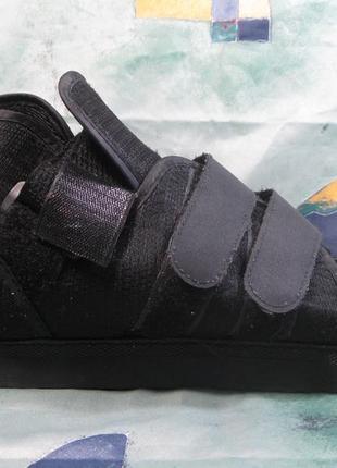 Послеоперационная обувь босоножек тапок на больную ногу на гипс на липучках kerraped стелька 28 черный1 фото