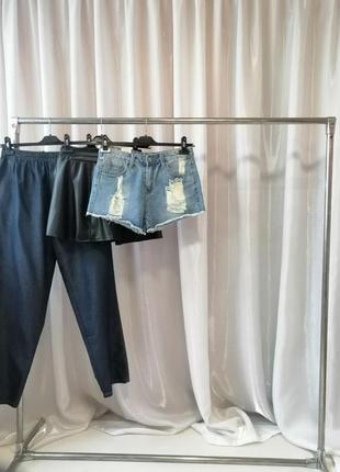 Джинсовые шорты