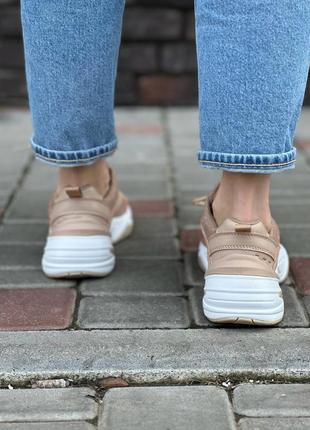 Кросівки жіночі мокко бежеві з білим4 фото