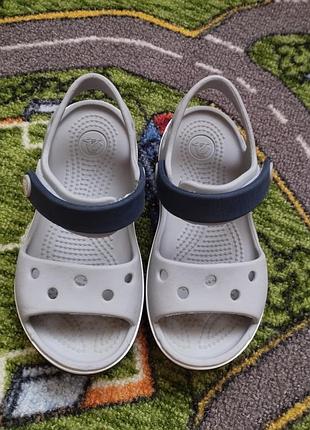 Сандалии crocs