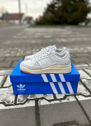 Женские кроссовки playeras adidas mujer hipster jeans outfit