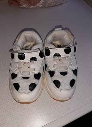 Кроссовки для девочки 2