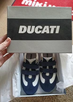 Ducati кроссовки унисекс , 28 р