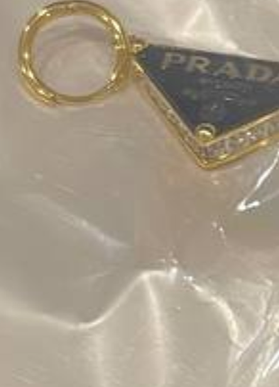 Серьги тругольник со стразами