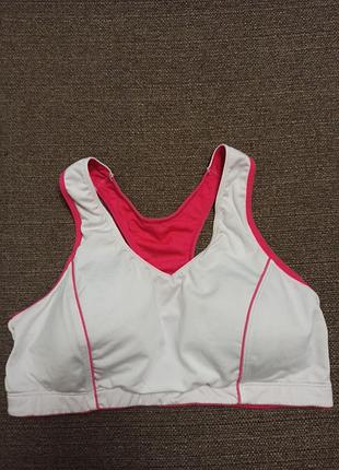 Топ спортивний