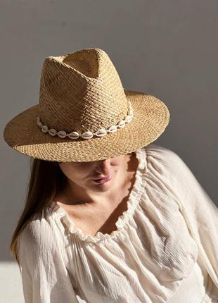 Шляпа женская из натуральной соломки с ракушками d.hats