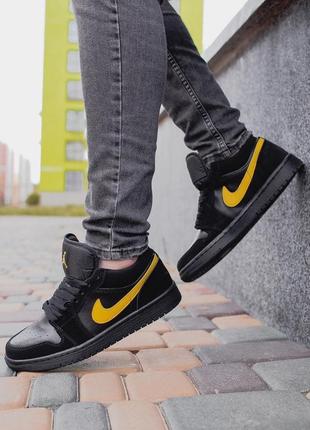 Кроссовки nike jordan 1 low black yellow мужские