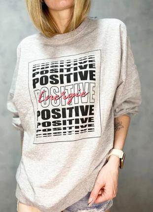 Жіночий вільний світшот подовжений з написами