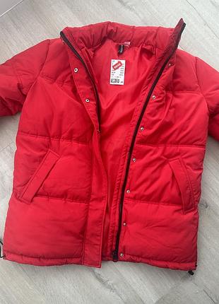 Новая демисезонная куртка