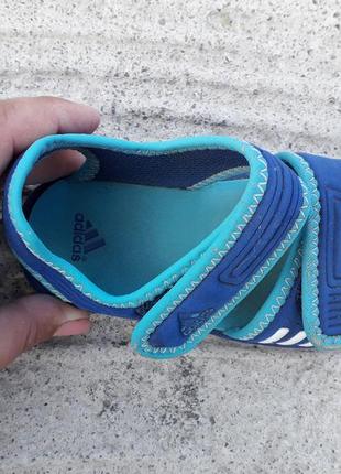 Босоніжки adidas