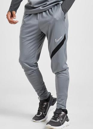 Легкие спортивные штаны nike dry academy pro