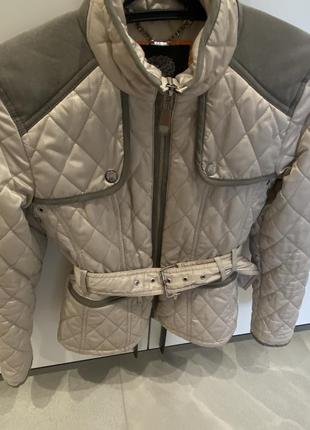 Демисезонная женская куртка