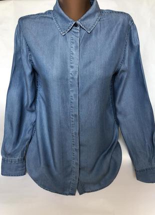 Стильная легкая джинсовая рубашка